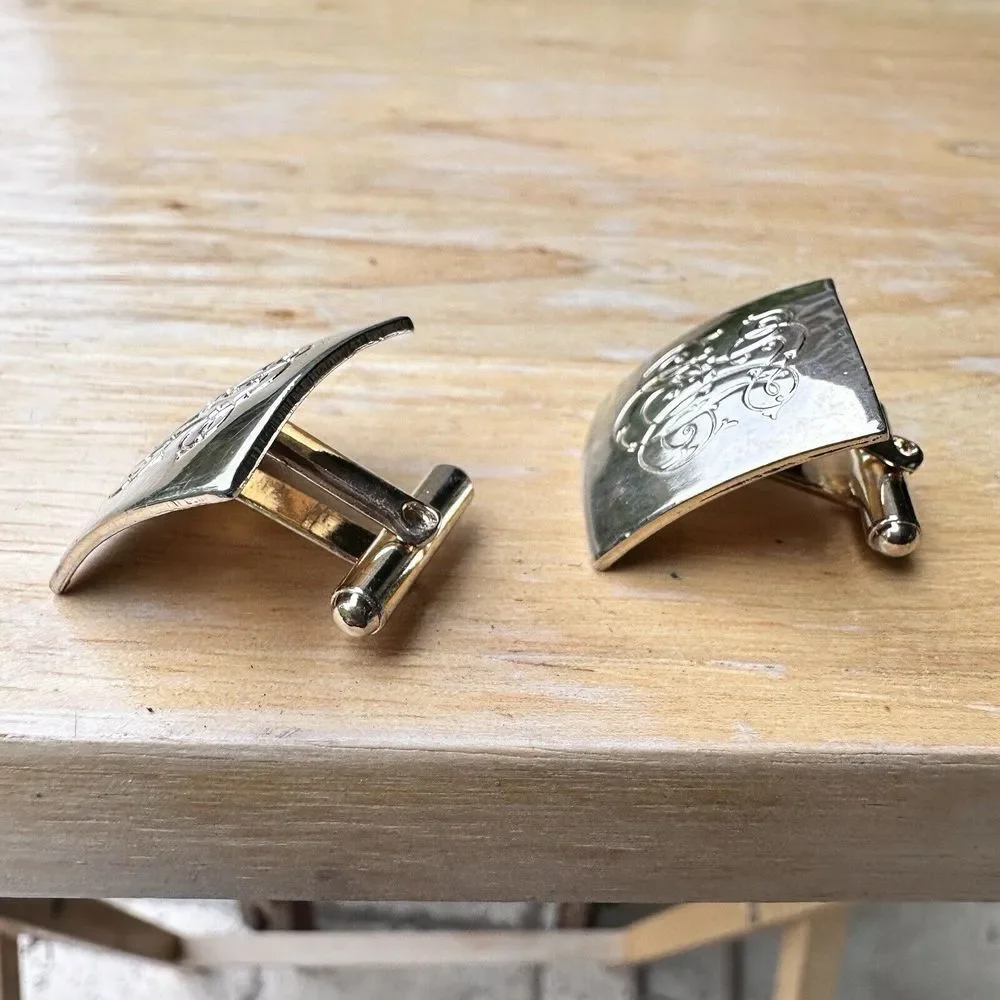 Vintage DLC‎ Monogram Cufflinks 0.9 Inch Square Gold Tone Metal Classic Retro